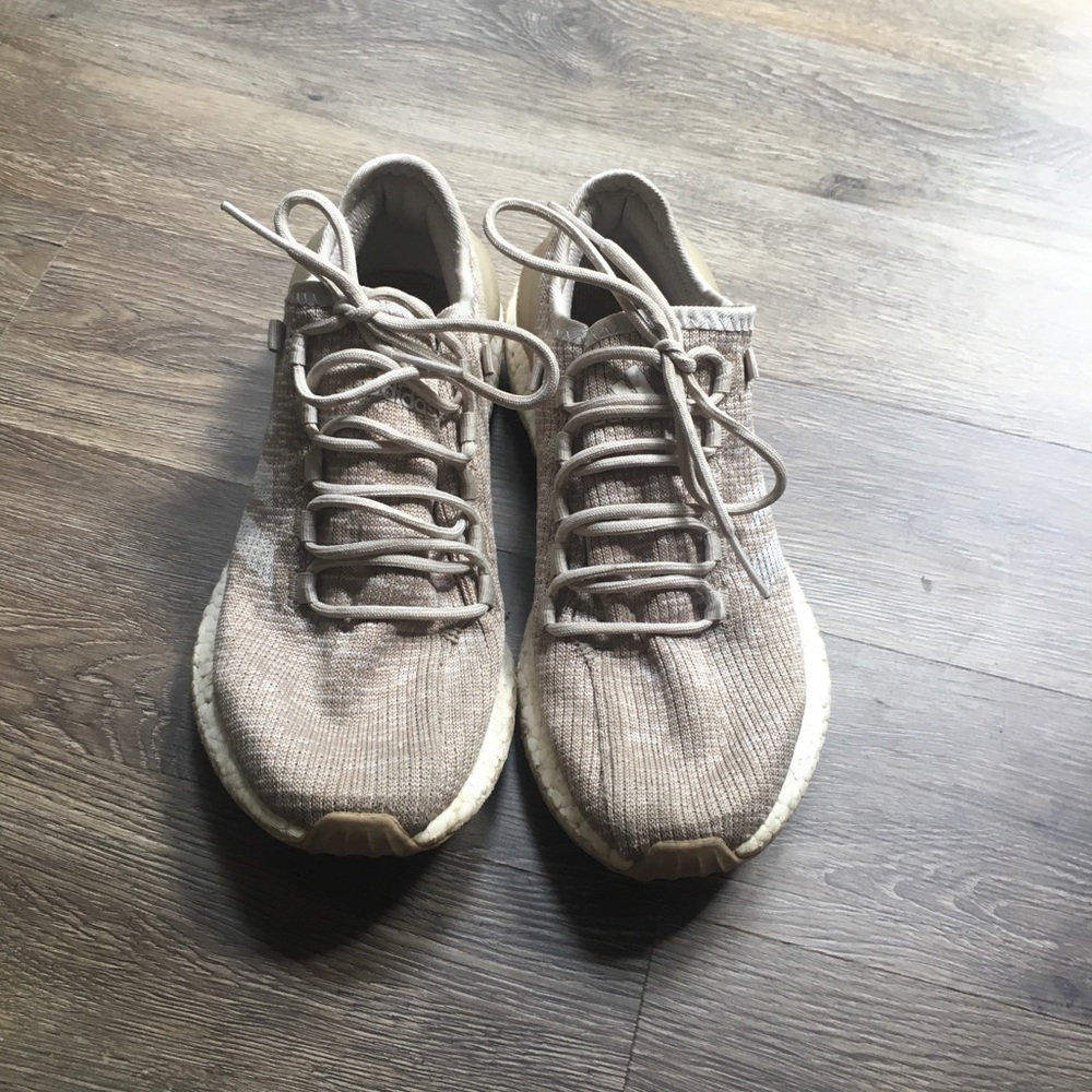 Adidas pure boost running shoes womens 9.5/10